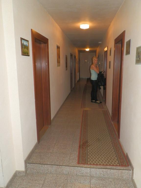 Gasthof Wimmer ไอเซนชตัดท์ ภายนอก รูปภาพ